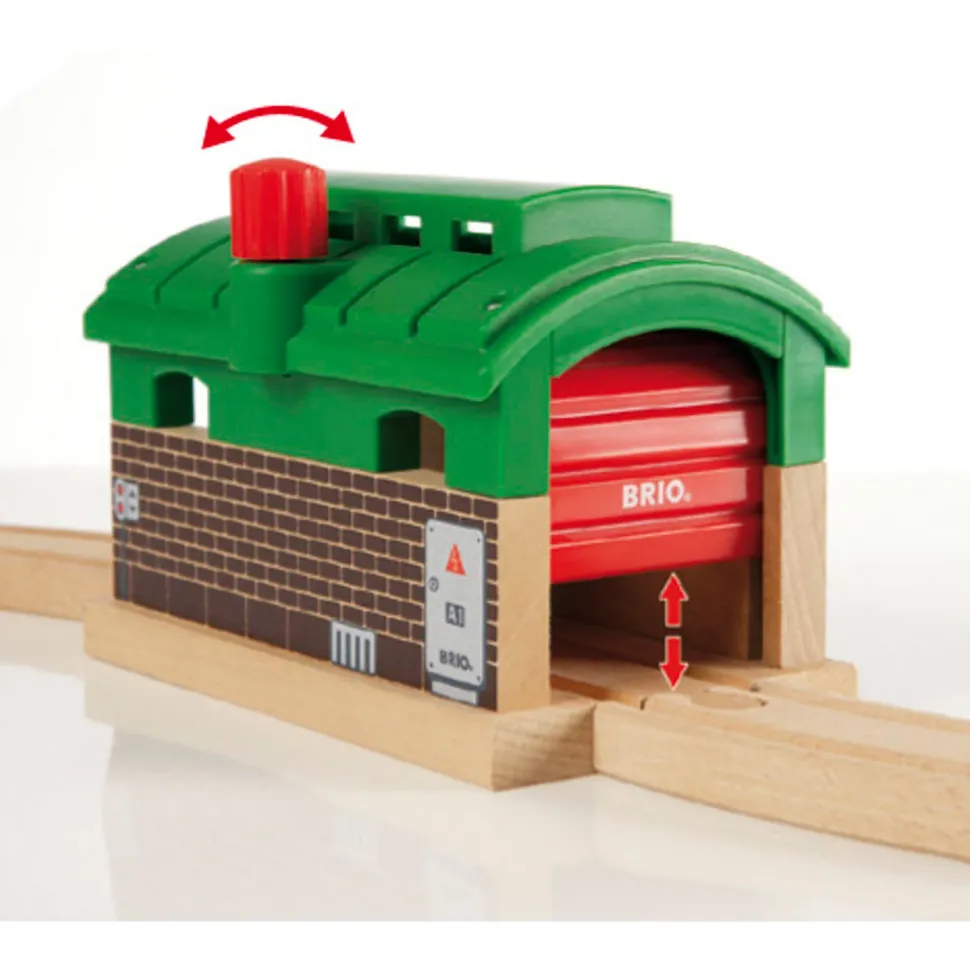 BRIO World Train Garage