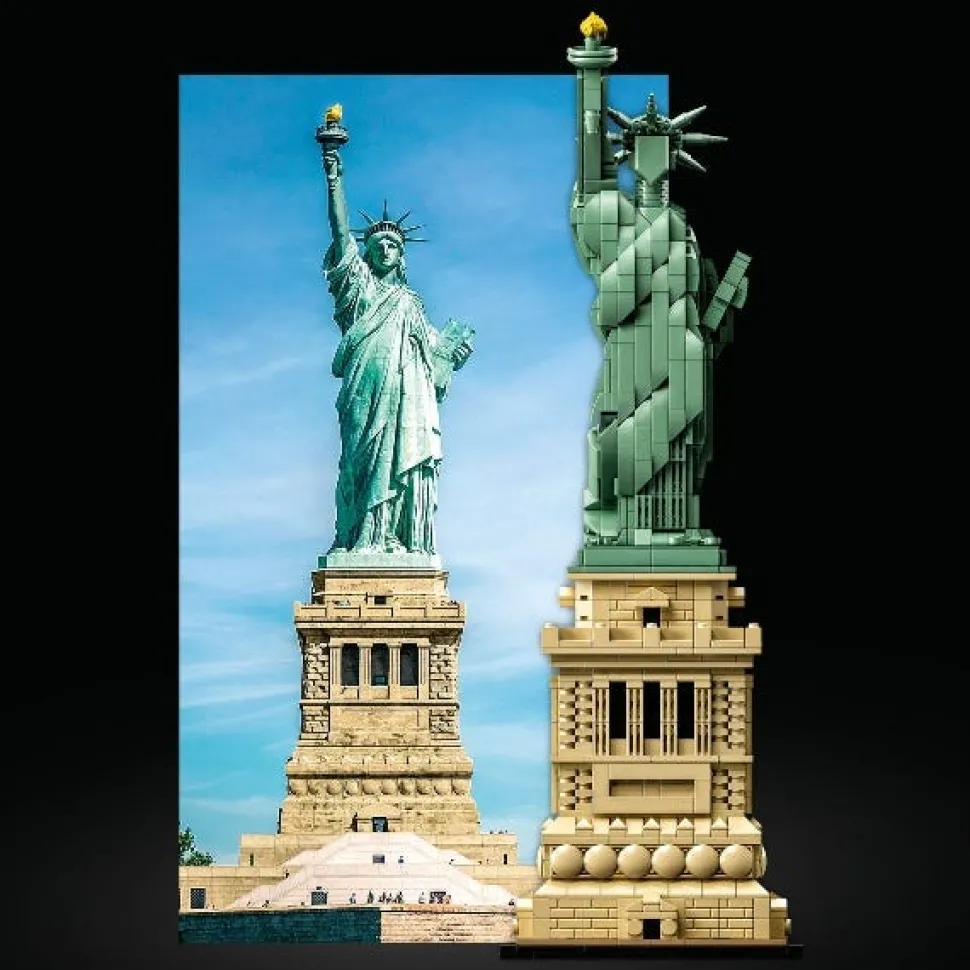 LEGO® Architecture Statue of Liberty Building Set 21042