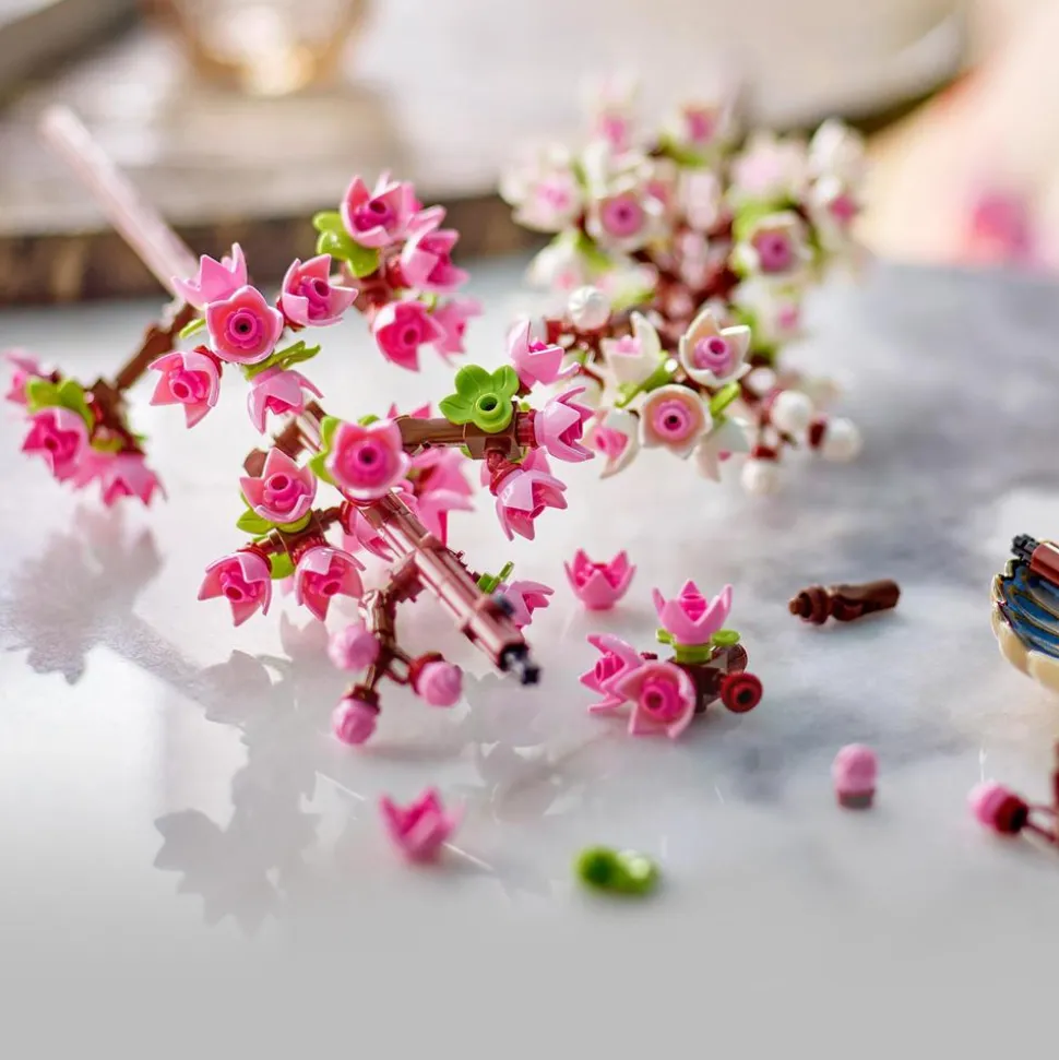 LEGO® Cherry Blossoms Celebration Gift 40725