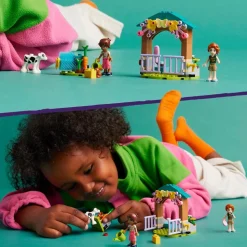 LEGO® Friends Autumn’s Baby Cow Shed Toy 42607