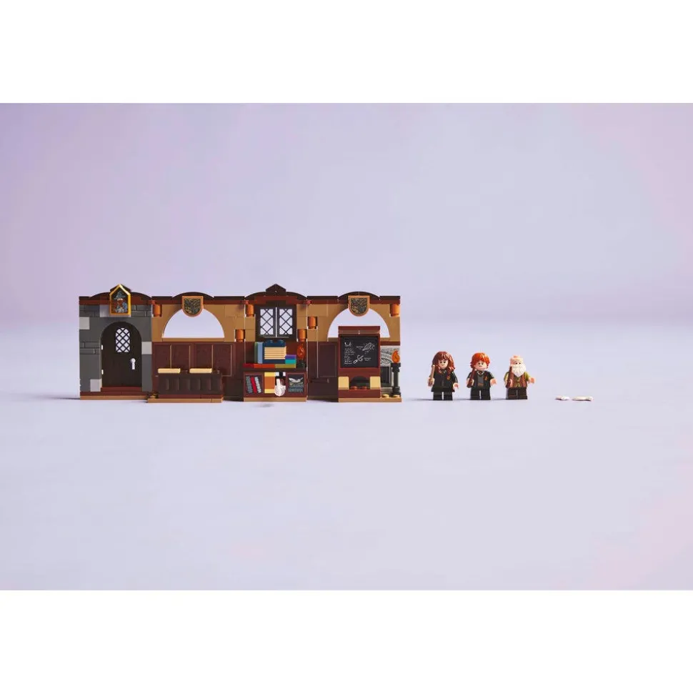 LEGO® Harry Potter Hogwarts Castle: Charms Class Set 76442