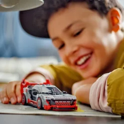 LEGO® Speed Champions Audi S1 e-tron quattro Race Car 76921