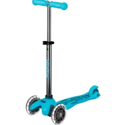 Mini Deluxe Glow Scooter With Led Wheels: Aqua