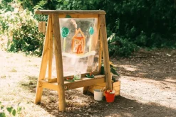 Plum Discovery Create & Paint Easel
