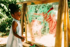 Plum Discovery Create & Paint Easel