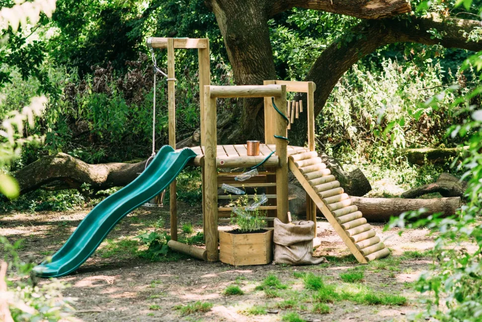 Plum Discovery Woodland Treehouse