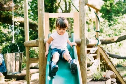 Plum Discovery Woodland Treehouse