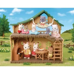Sylvanian Families Lakeside Lodge